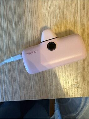 iWALK Portable Pink Power Bank